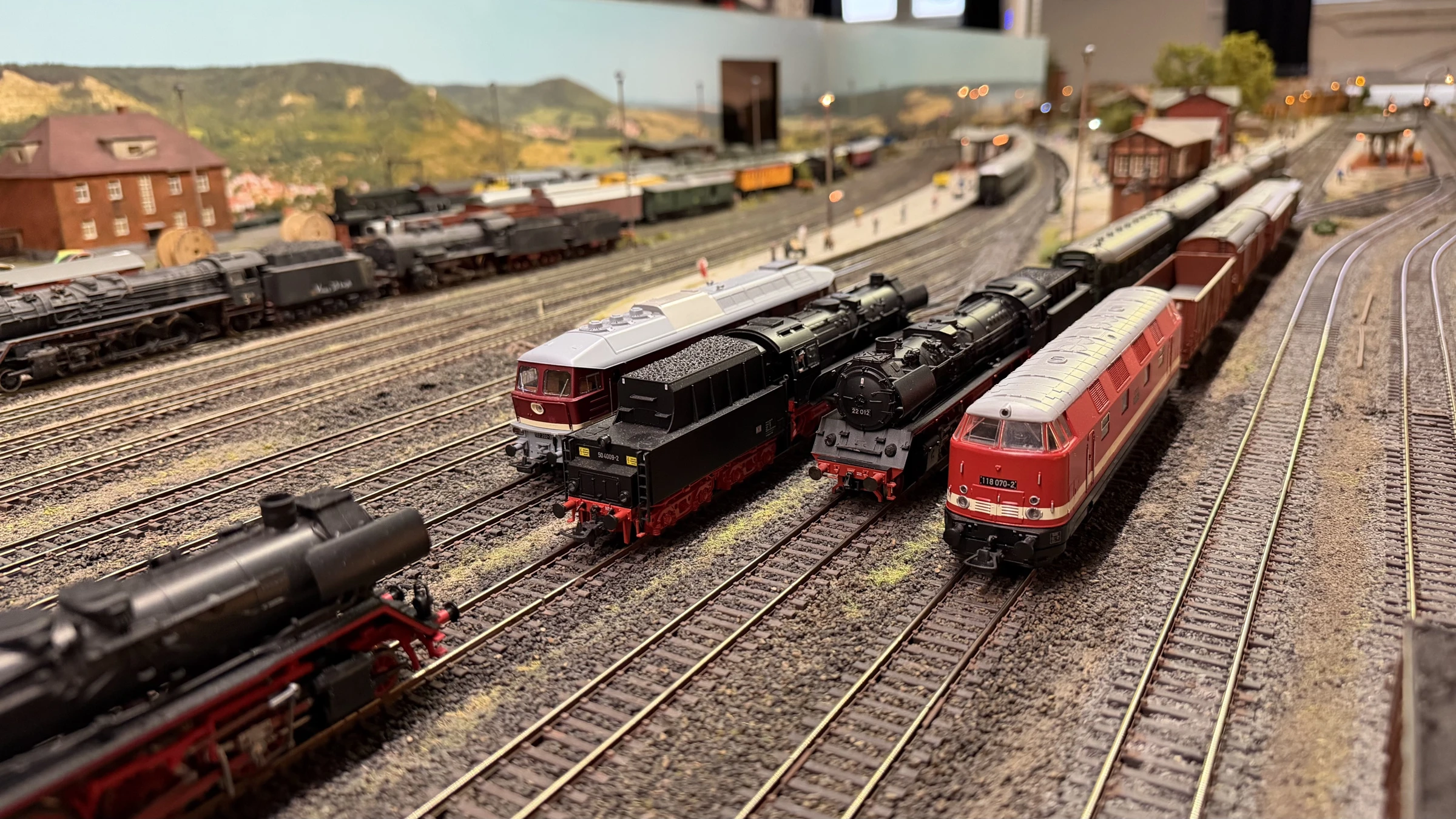 Steam and diesel locomotives on the detailed model railway at Eisenbahnclub Erfurt
