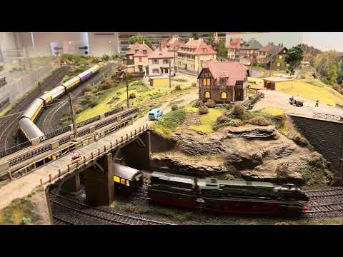 Preview: Model railway in motion