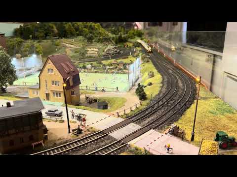 Preview: Model railway in motion