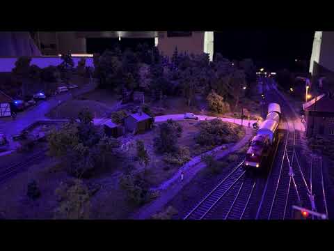 Preview: Model railway in motion