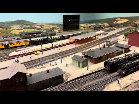 Preview: Model railway in motion