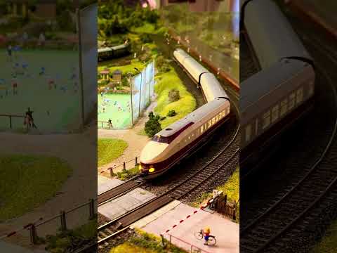 Preview: Model railway in motion