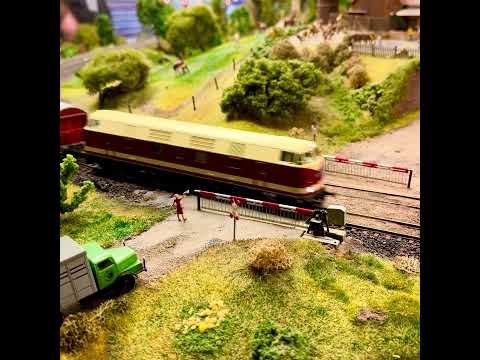 Preview: Model railway in motion