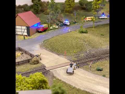 Preview: Miniature scenery along the railway