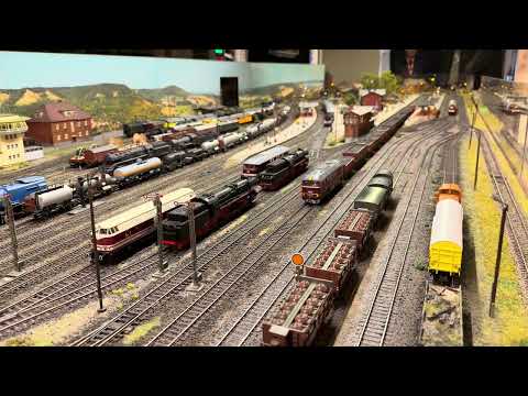 Preview: Model railway in motion